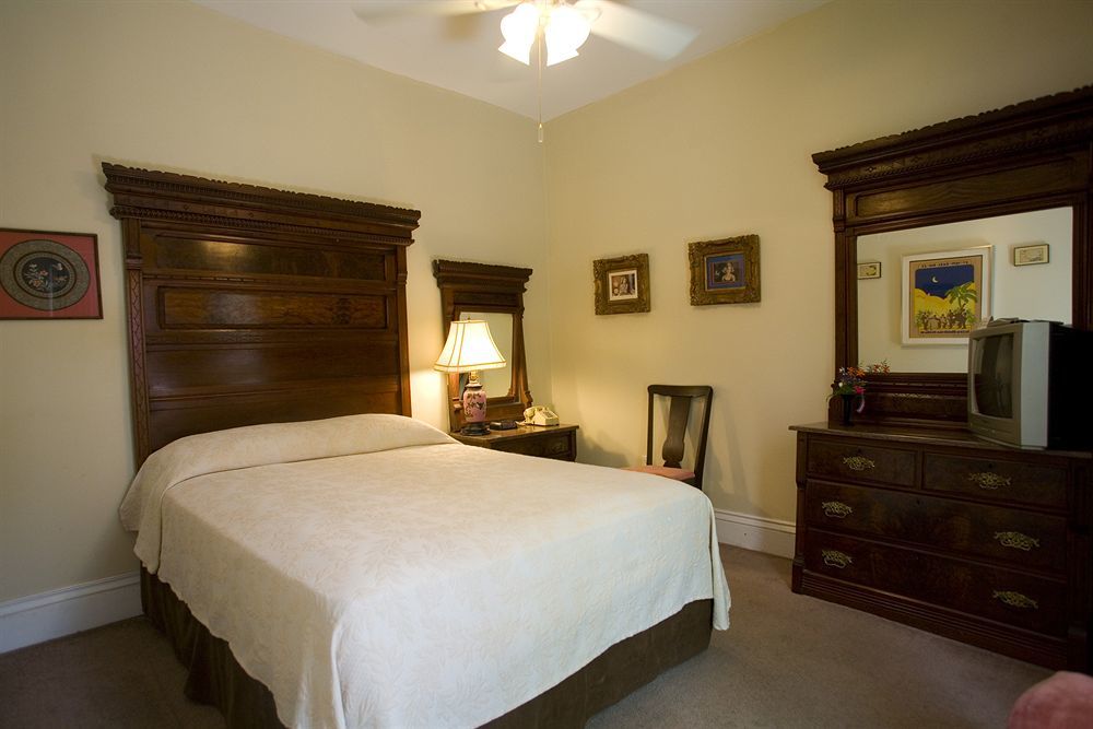 New Orleans Guest House Стая снимка